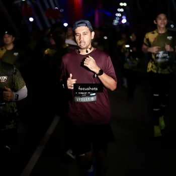 Runner Photo 6488256