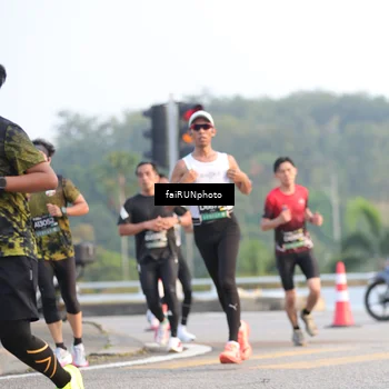 Runner Photo 6488317
