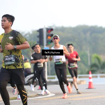 Runner Photo 6488319