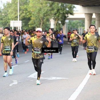Runner Photo 6488326