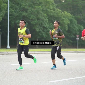 Runner Photo 6488340