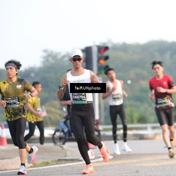 Runner Photo 6488353