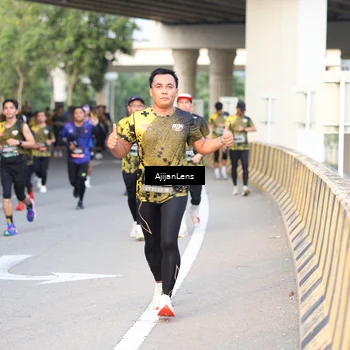 Runner Photo 6488362