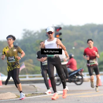 Runner Photo 6488384