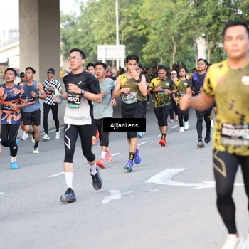 Runner Photo 6488399