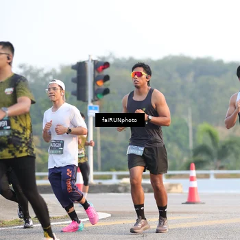 Runner Photo 6488412