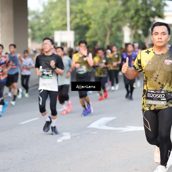 Runner Photo 6488414