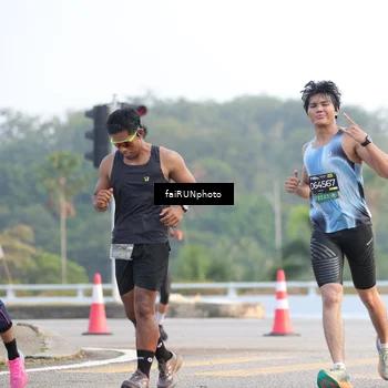 Runner Photo 6488453
