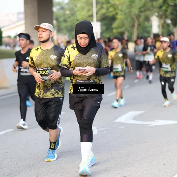 Runner Photo 6488462