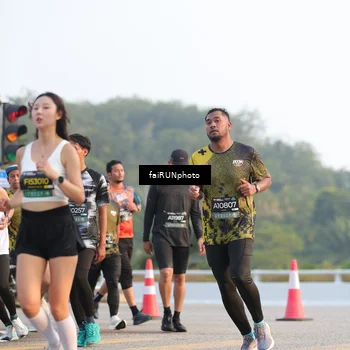 Runner Photo 6488535