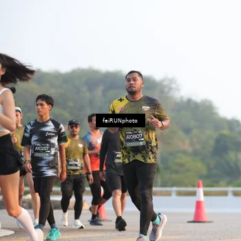 Runner Photo 6488536
