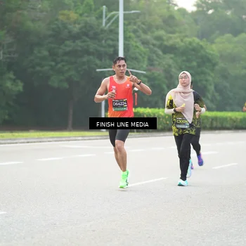 Runner Photo 6488564