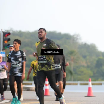Runner Photo 6488572