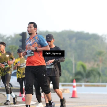 Runner Photo 6488591