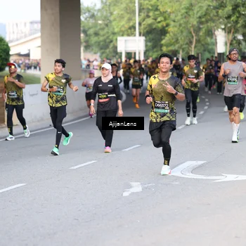 Runner Photo 6488592