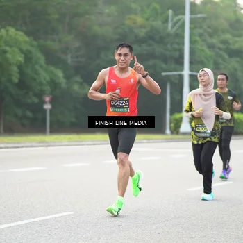 Runner Photo 6488640