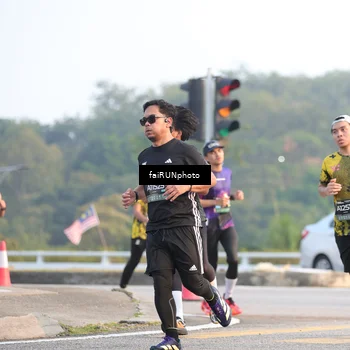 Runner Photo 6488670