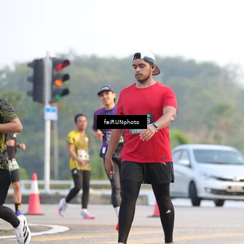 Runner Photo 6488690