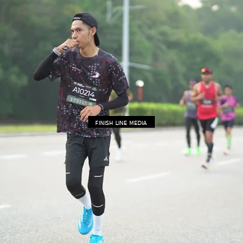 Runner Photo 6488700