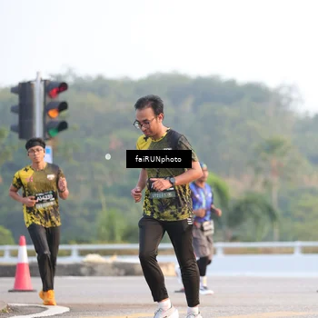 Runner Photo 6488770