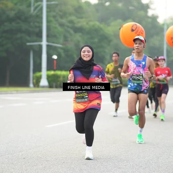 Runner Photo 6488780
