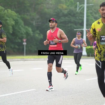 Runner Photo 6488820