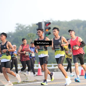 Runner Photo 6488835