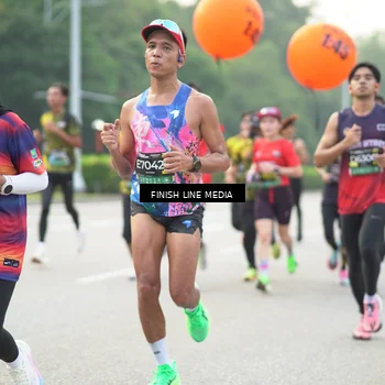 Runner Photo 6488845