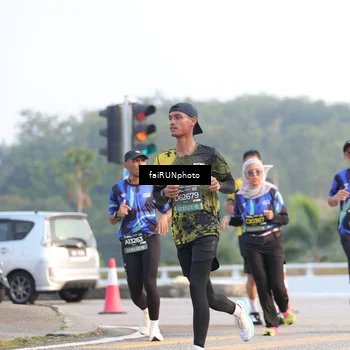 Runner Photo 6488931