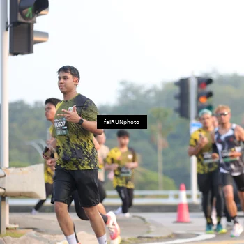 Runner Photo 6489029