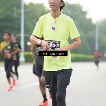 Runner Photo 6489121