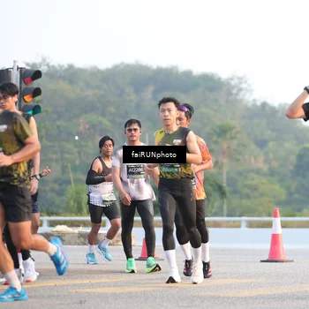 Runner Photo 6489156
