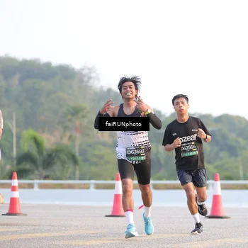 Runner Photo 6489207