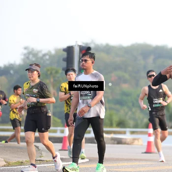 Runner Photo 6489227