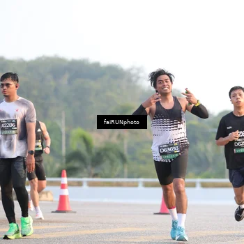 Runner Photo 6489252