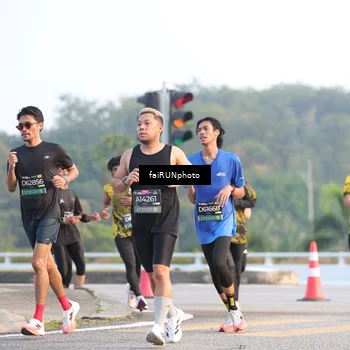 Runner Photo 6489296