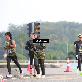 Runner Photo 6489325