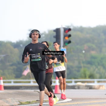 Runner Photo 6489350