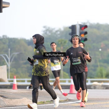 Runner Photo 6489351