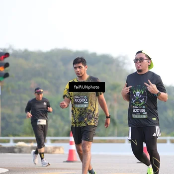 Runner Photo 6489379