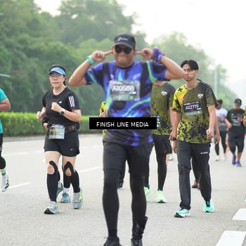 Runner Photo 6489415