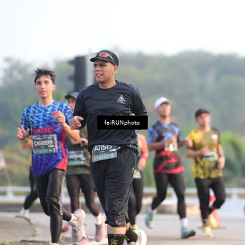 Runner Photo 6489441