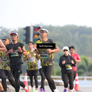Runner Photo 6489824