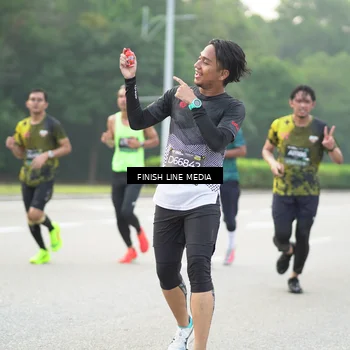 Runner Photo 6489899