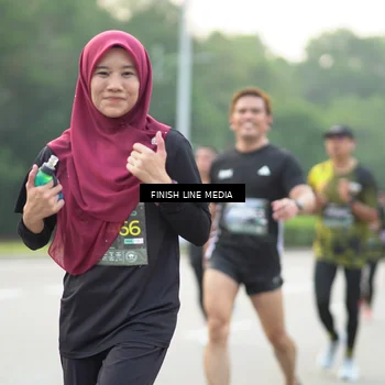 Runner Photo 6489916