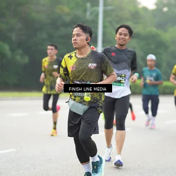 Runner Photo 6489936