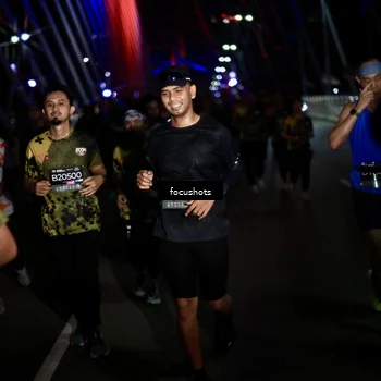 Runner Photo 6489987