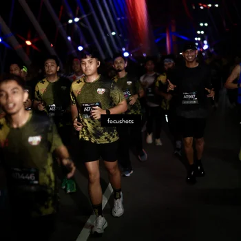 Runner Photo 6490007