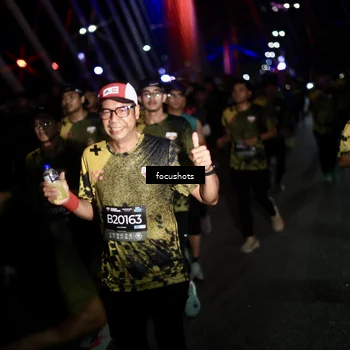 Runner Photo 6490026