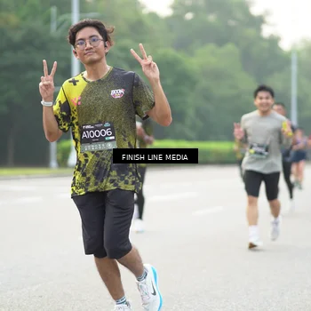 Runner Photo 6490044